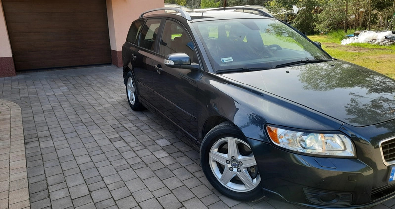 Volvo V50 cena 15500 przebieg: 236000, rok produkcji 2008 z Dobrzyń nad Wisłą małe 407